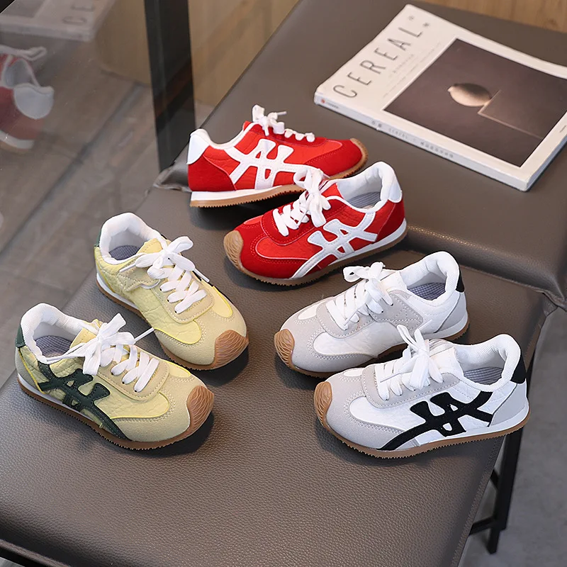 

Children's De Training Shoes Spring and Fall Boys Casual Board Shoes New High-Top Girls Soft Bottom Baby Fashion Casual Shoes