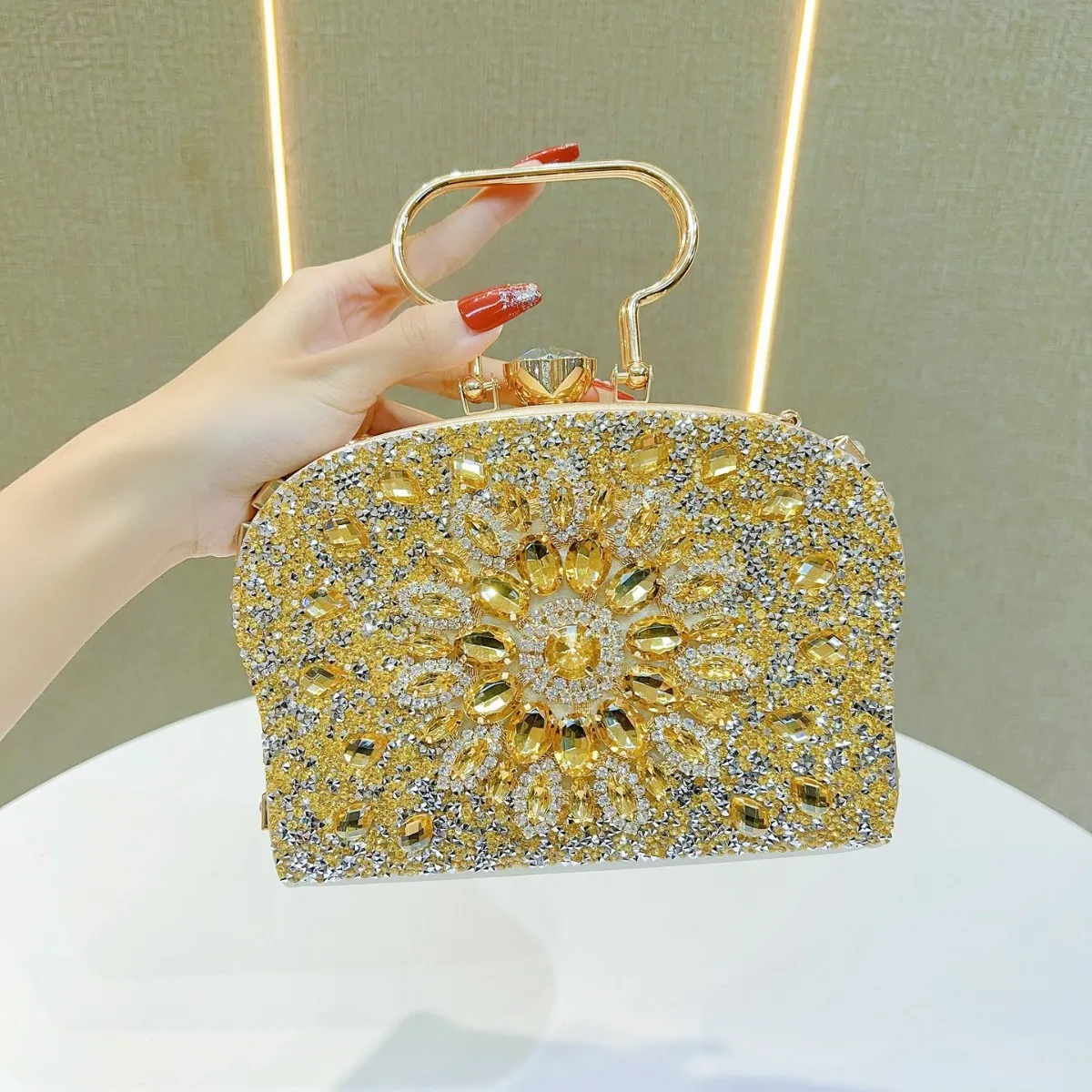 

Bloomsteps diamond-embellished handbag, full-diamond evening bag, party bag, bar party banquet bag, single-shoulder crossbody