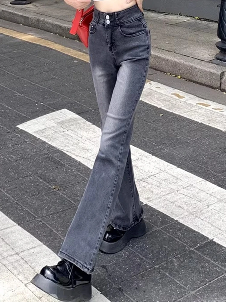 Jeans da donna a vita alta Streetwear con fondo a campana pantaloni da donna Vintage in Denim Flare pantaloni da ragazza gotici Y2k grigi con taglio