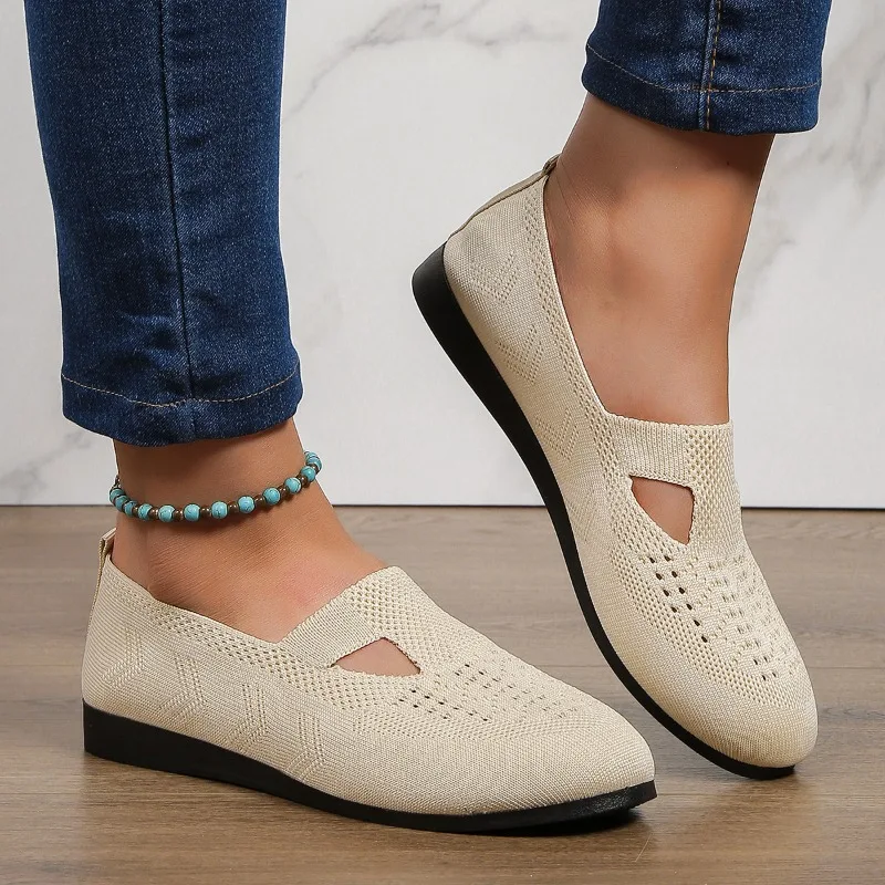 Nieuwe Stijl Damesmode Ronde Neus Plat Antislip Damesschoenen Effen Kleur Mesh Ondiepe Mond Slip-On Damesschoenen Grote Maat 43