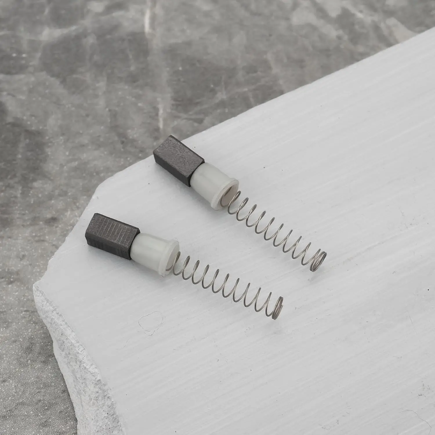 Clipper Cepillo de carbón y conjunto de resorte de cepillo para Oster A5 Classic 76 97 Piezas y accesorios de reparación Piezas de cortadora de cabello Oster