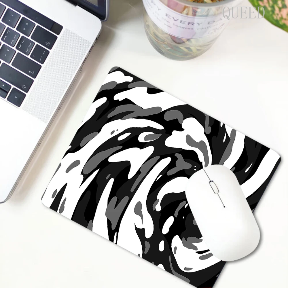 

Strata Liquid Art Small Mouse Pad Computer Laptop Anime Keyboard Mice Mat 18x22cm Rubber Office Carpet PC Decoracion Deskmat DIY