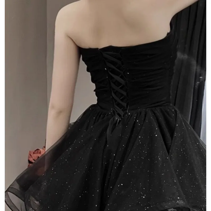 فساتين حفلات الزفاف المزاجية باللون الأسود الأنيق لحفلات الزفاف بدون حمالات متدرجة ثنيات للحفلات الراقصة فستان رسمي للنساء