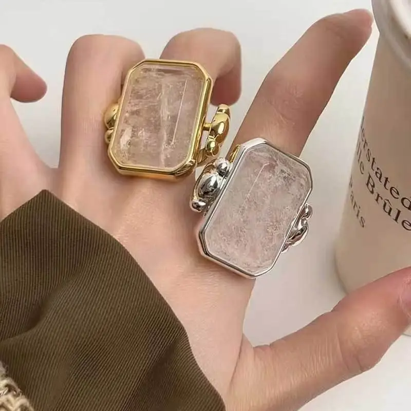 

Simplified European Style Rectangular Simulated Gem Ring for Women Minimalist Personality Metal Ring Daily Commuting Accessory