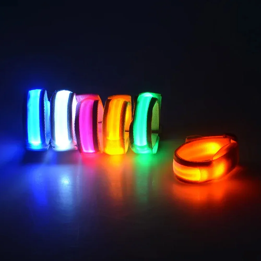 1 قطعة/2 قطعة ليلة تشغيل شارة مصباح ليد الرياضة في الهواء الطلق حزام الأمان الذراع الساق تحذير معصمه الدراجات دراجة دراجة أضواء