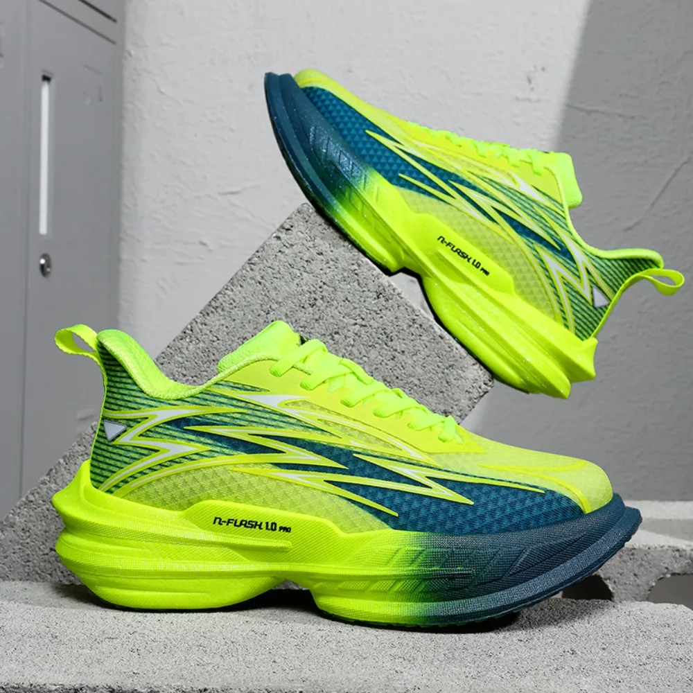 2026 Hot Selling Summer Professional Mens Sports Shoes Lightweight and Comfortable Running Shoes Breathable Daily Walking Shoes