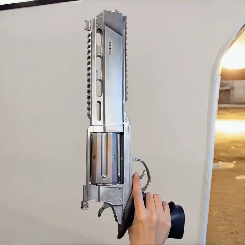 Resident Evil 9 Requiem 1/3 Non-Firing Silver Revolver Leon Gun Model Toy Cosplay Pistol Prop Desktop Display Ornament Game Gift view 6