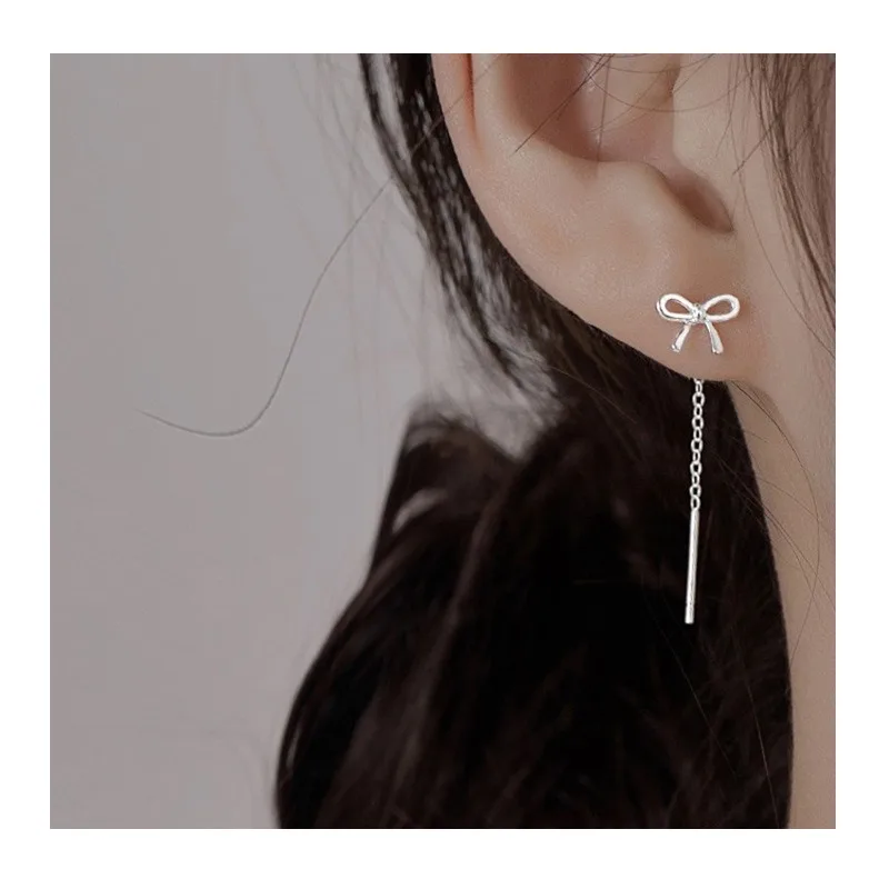 

Korean Style Bow Earrings Women's Light Luxury Gentle Earrings Niche Temperament Commuting Versatile Ear Jewelry
