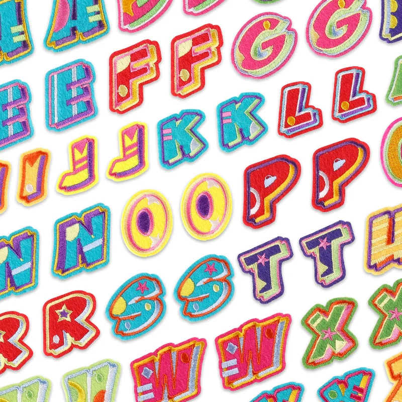 26 قطعة مجموعات الحروف الحديد على بقع الطفل لملابس الاطفال Thermocollant غرزة سترة مجموعة صغيرة السائبة حزمة خياطة التطريز الأبجدية