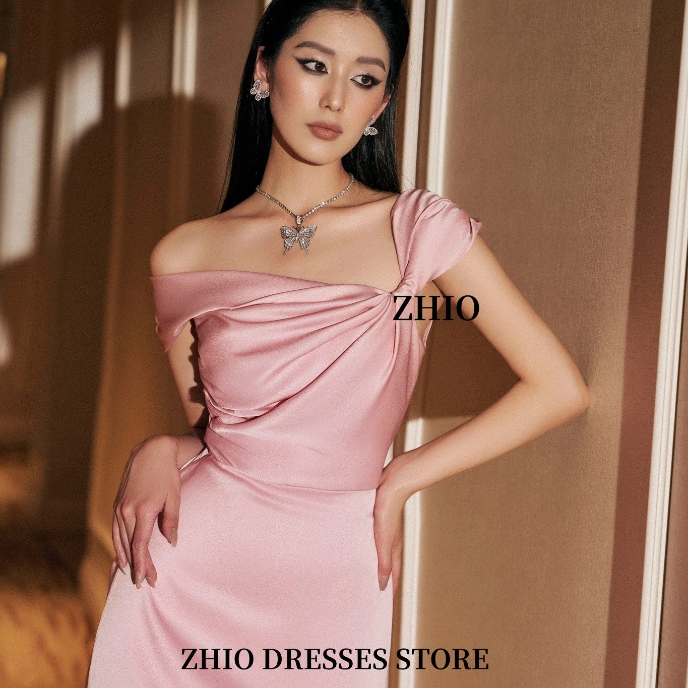 فستان ZHIO بسيط وردي طويل للحفلات بحزام من الساتان غير متماثل مناسبة رسمية فستان سهرة لحفلات الزفاف حسب الطلب