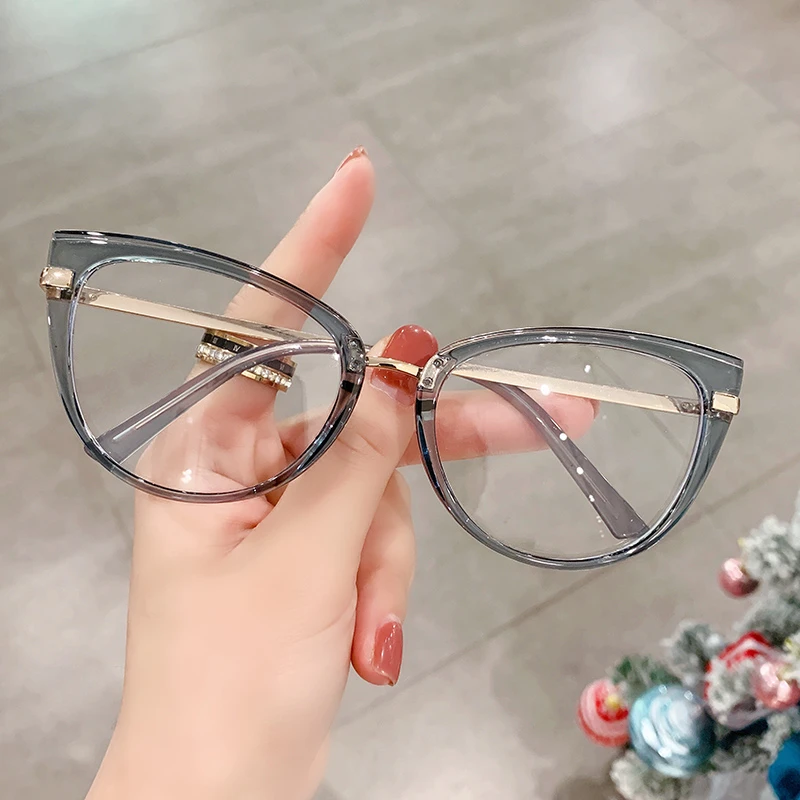 Blue Light Blocking Cat Eye Nearsighted Glasses For Women TR90 Spring Leg Optical Glasses With Prescription 0 -0.5 -0.75 To -6