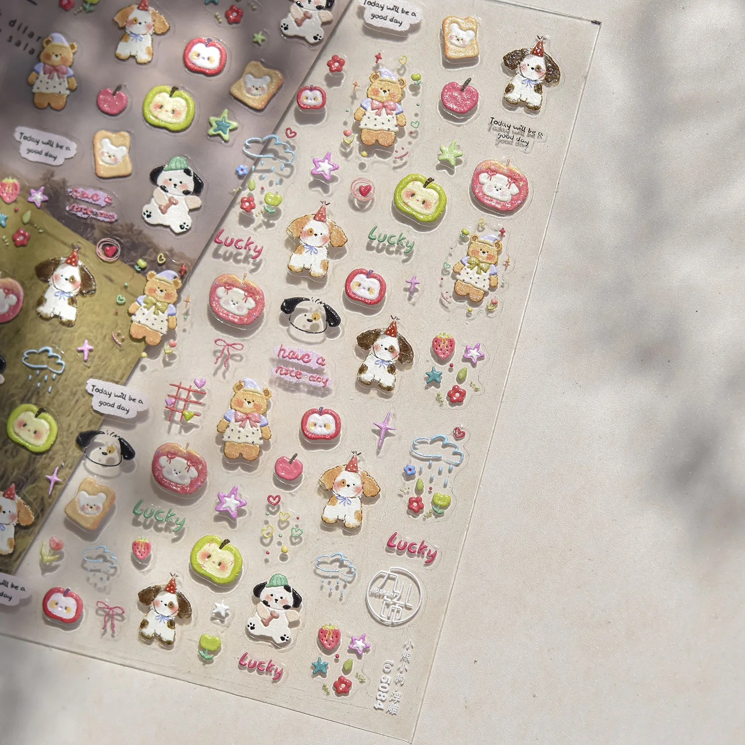 春の雰囲気ネイルアートデカール 可愛いクマ アヒル 蜂 カタツムリ キャンディー リボン 花柄 花柄 遊び心のあるアウトドアテーマ 5Dネイルステッカー