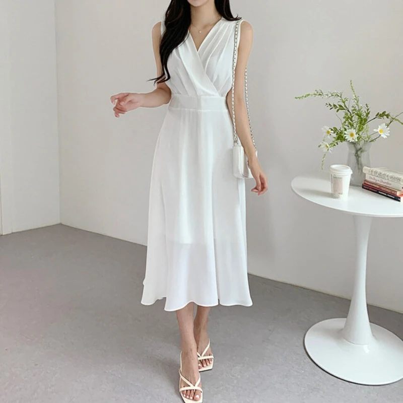 فساتين نسائية صيفية أنيقة من REALEFT متقاطعة من الأمام على شكل حرف v وشاحات على شكل حرف a جديدة 2025 بدون أكمام فستان فضفاض غير رسمي للسيدات #3