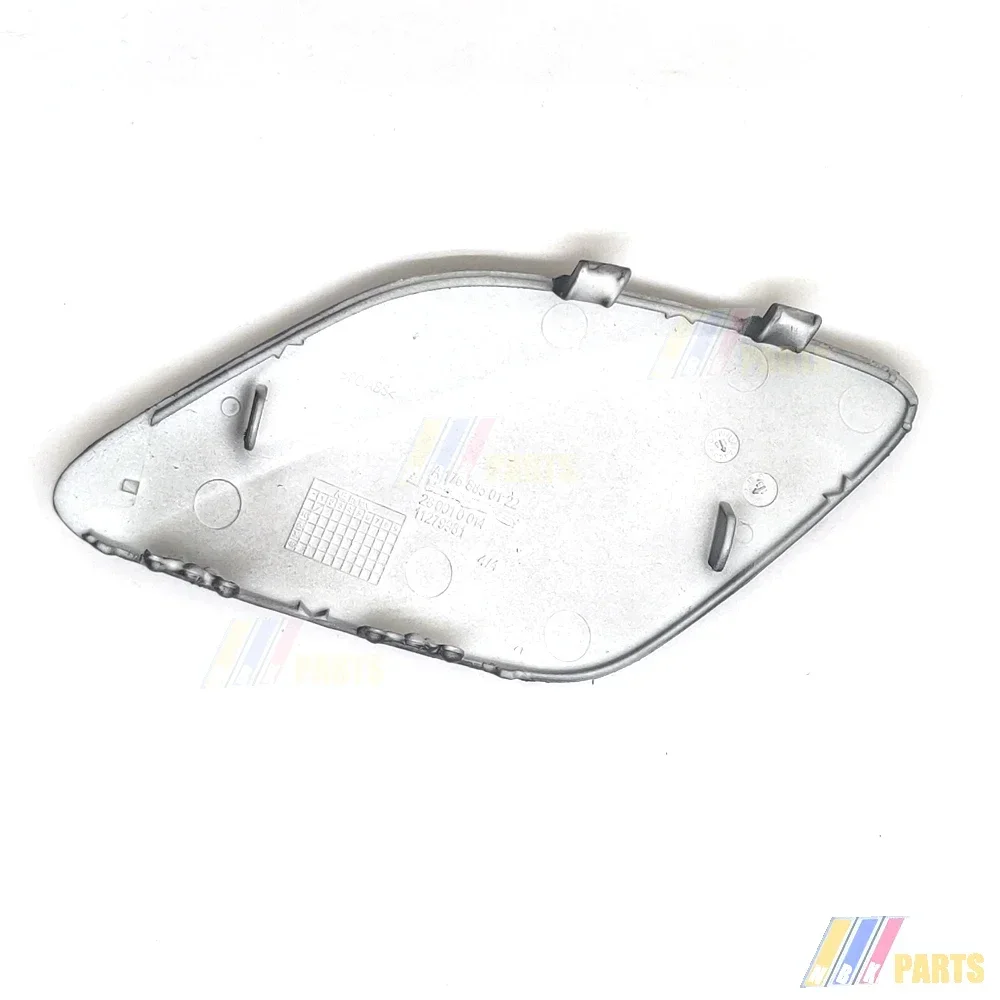 Tampa dianteira do reboque para Mercedes-Benz, A1768850122, ajuste 13-15, A-Class (W176) A160 A180 A200 A220 A250