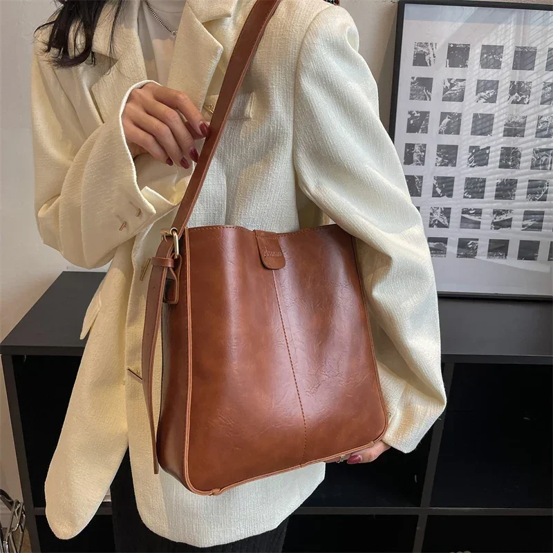 Retro Shoulder Tote Bag Set For Women 2024 Wide Strap Soft PU Leather Crossbody Bags With Small Purse Large Capacity Bucket bag