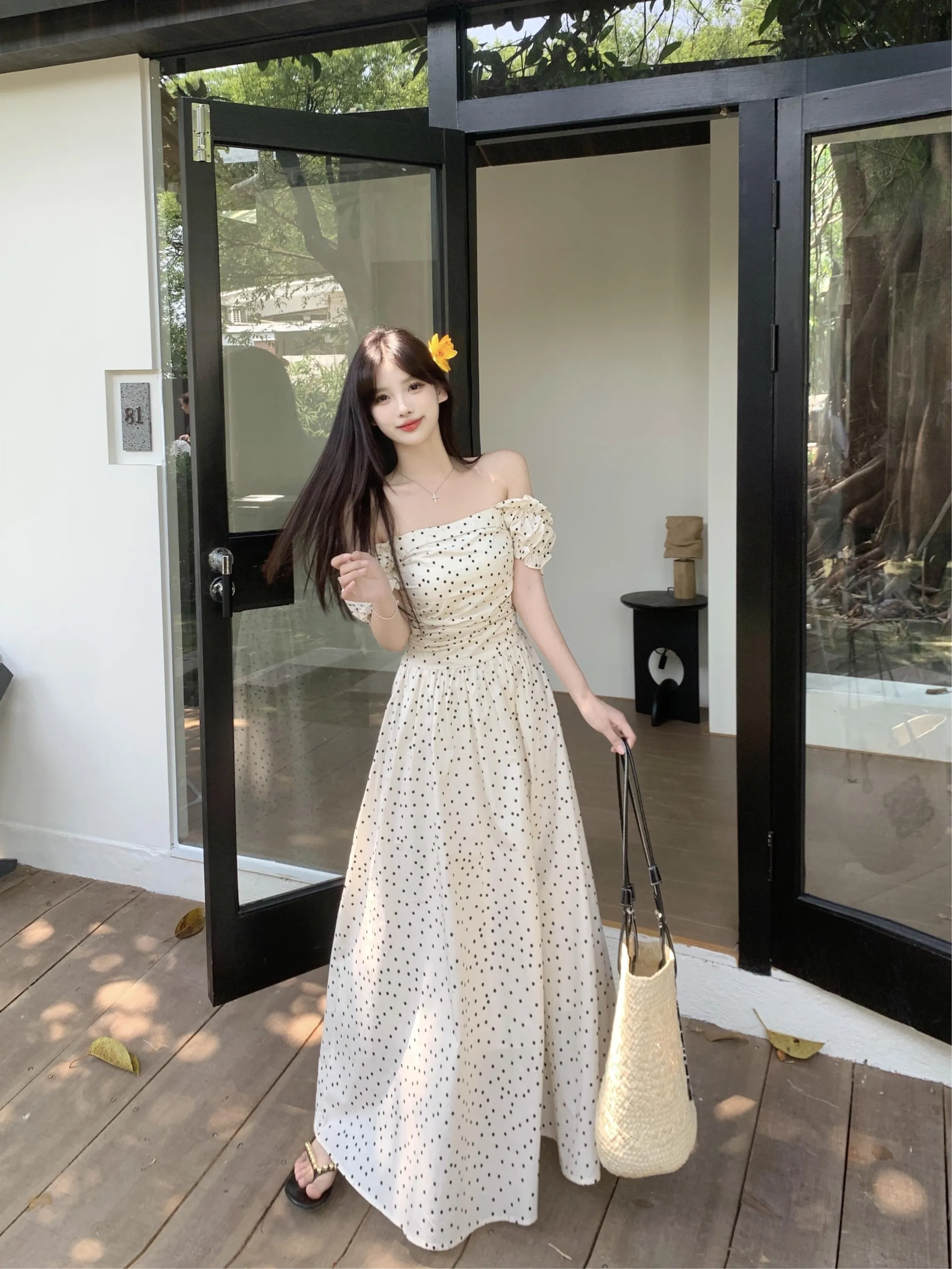 

plus Size Polka Dot Dress with High Waist And Fairy Sleeve Design for Women Summer Slimming Long Dress French Style Fitting Type