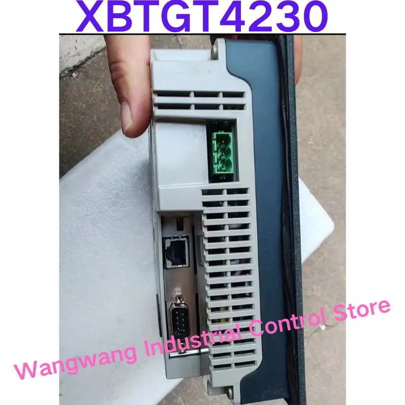 Second-hand test OK , Touch  screen XBTGT4230