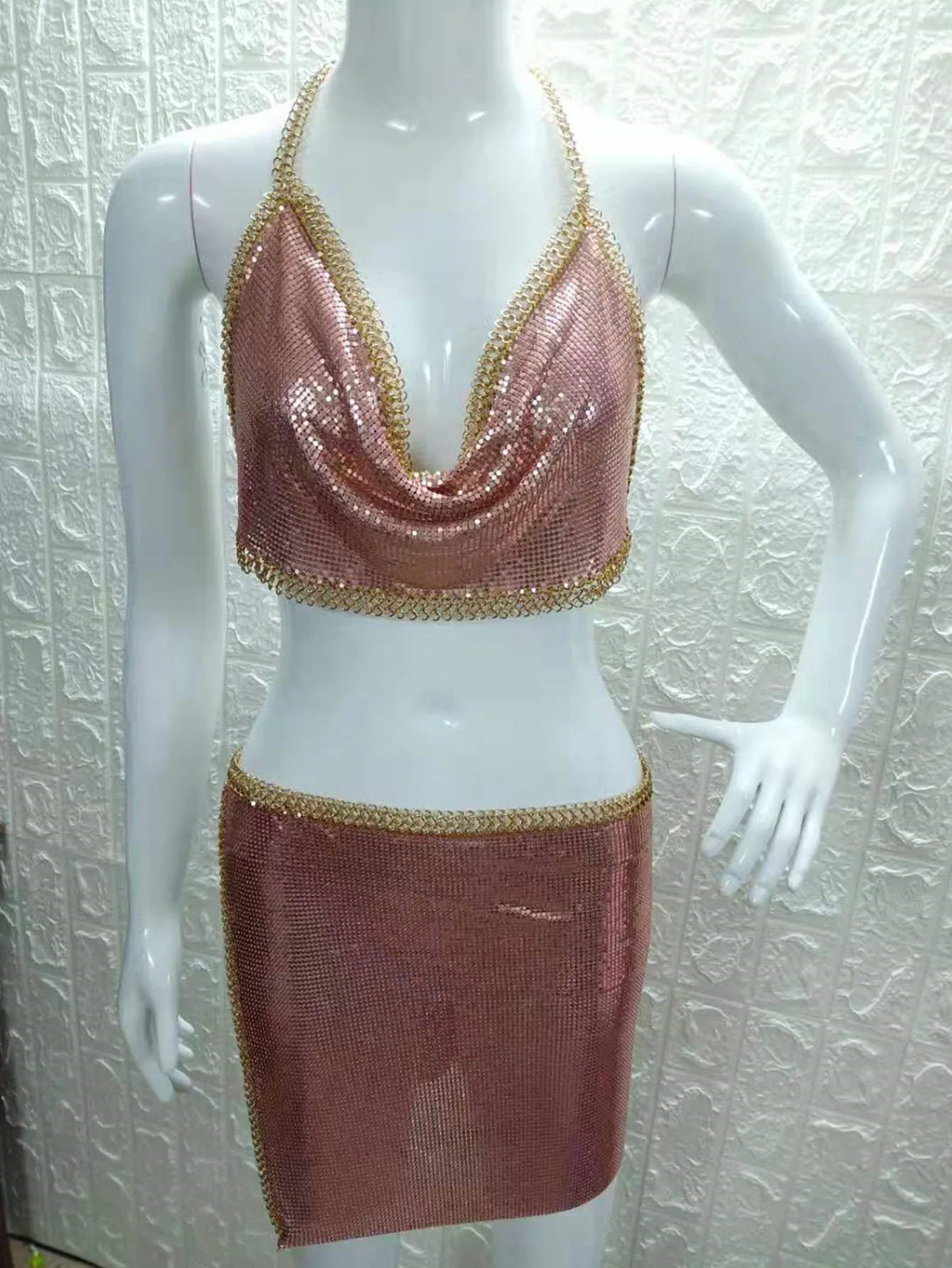 Vestido Sexy de verano con lentejuelas de metal negro para mujer, vestidos de fiesta de lujo para club nocturno, mini vestido ajustado para playa, conjuntos de vestidos y2k 2025