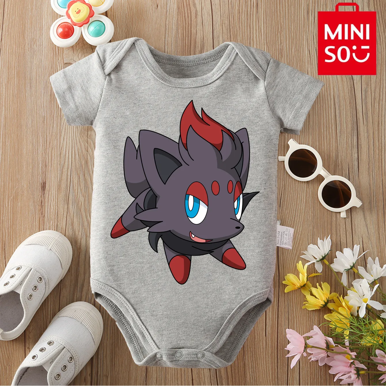 بدلة قفز مريحة من القطن بنسبة 100% من MINISO AshKetchum Pikachu للأطفال حديثي الولادة من عمر 0 إلى 12 شهرًا