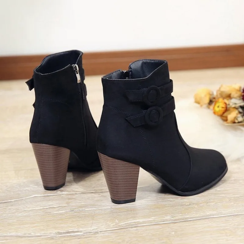 Retro Boots Women\'s Shoes 2023 New Square Heel Woman High Shoe Rubber Ankle Female Solid Platform Short Boots