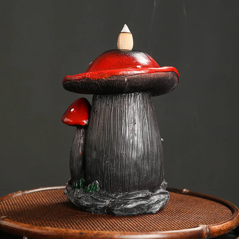 

X-21 resin sandalwood burner home decoration creative mushroom reflux incense burner