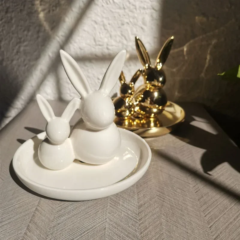 Nordic Style White Ceramic Cute Animal Rabbit Appearance Items Storage Tray Family Living Room Desktop Decoration Easter Gift