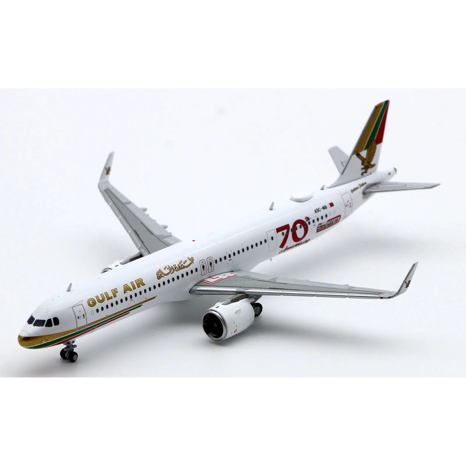 XX4894 Alloy Collectible Plane Gift JC Wings 1:400 Gulf Air \