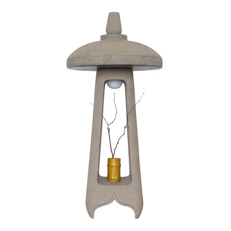 

In Chinese Antique Style Garden Lamp Outdoor Garden Decoration Lawn Lamp
