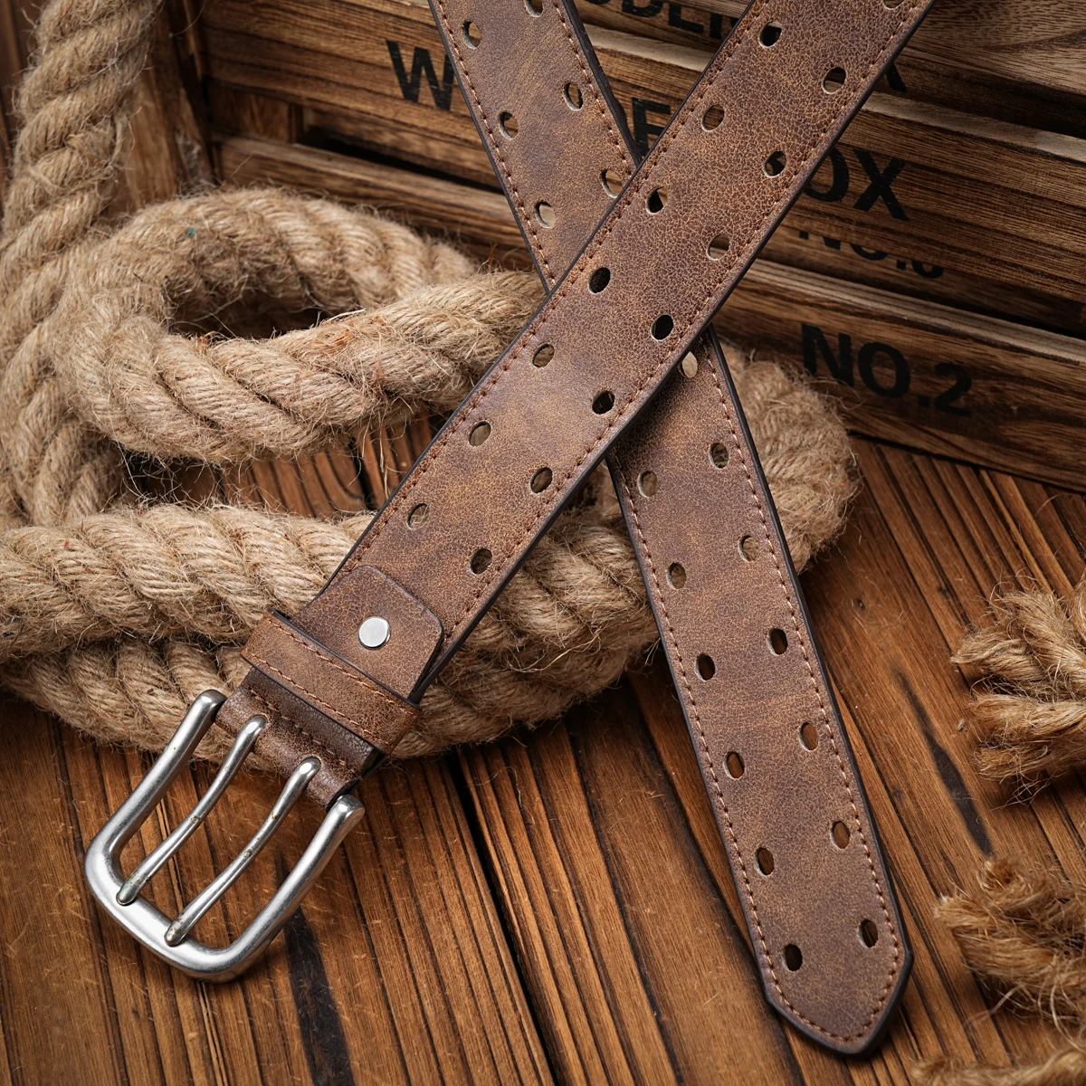 Ein lässiger Retro-Gürtel im Western-Stil für Herren und Damen! PU-Ledergürtel mit Metallschnalle, geeignet für den täglichen Arbeitsgebrauch – Detail 10