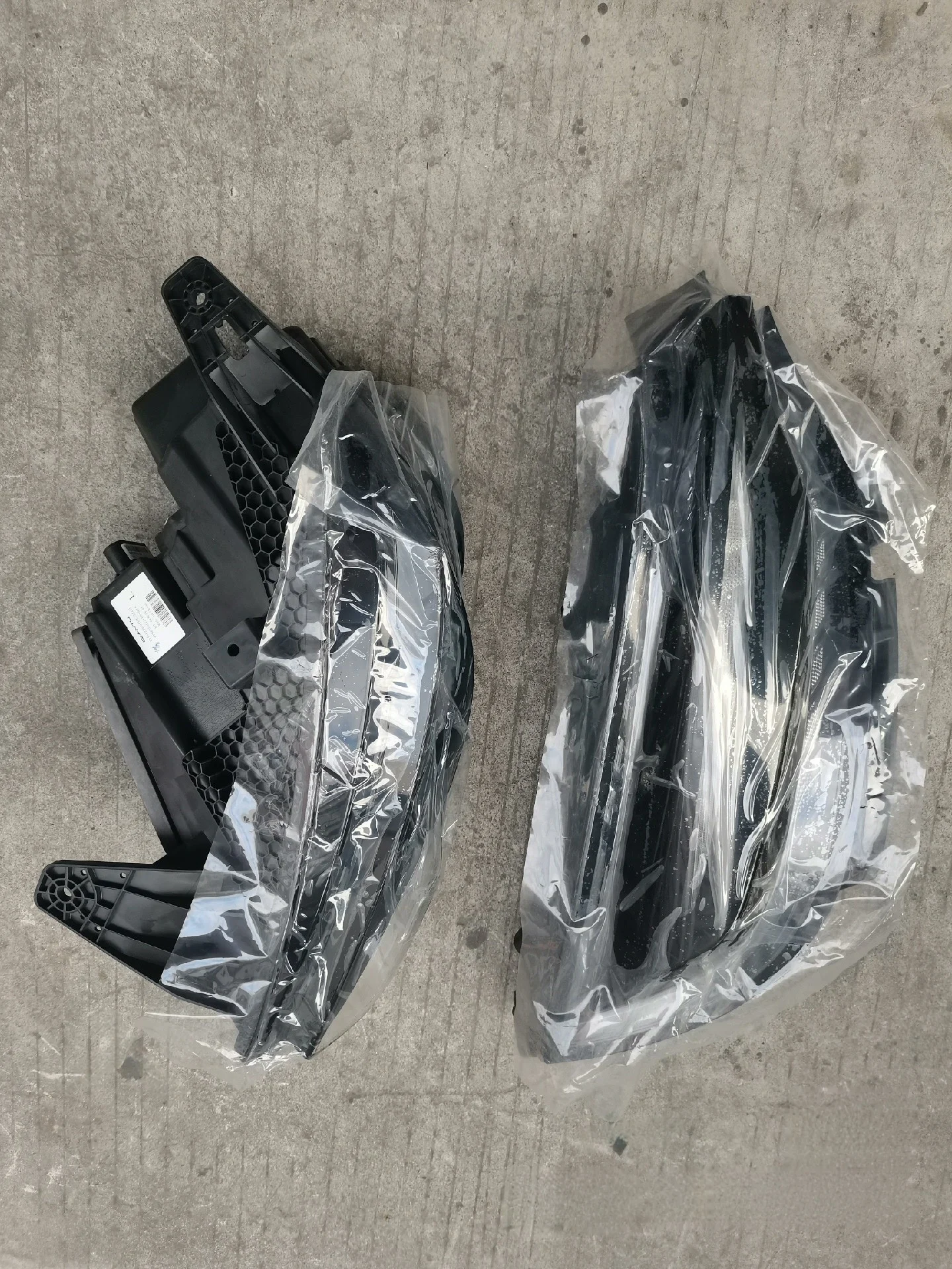 

Qiantu headlights K50 headlights Qiantu K50 headlights are brand new in stock.