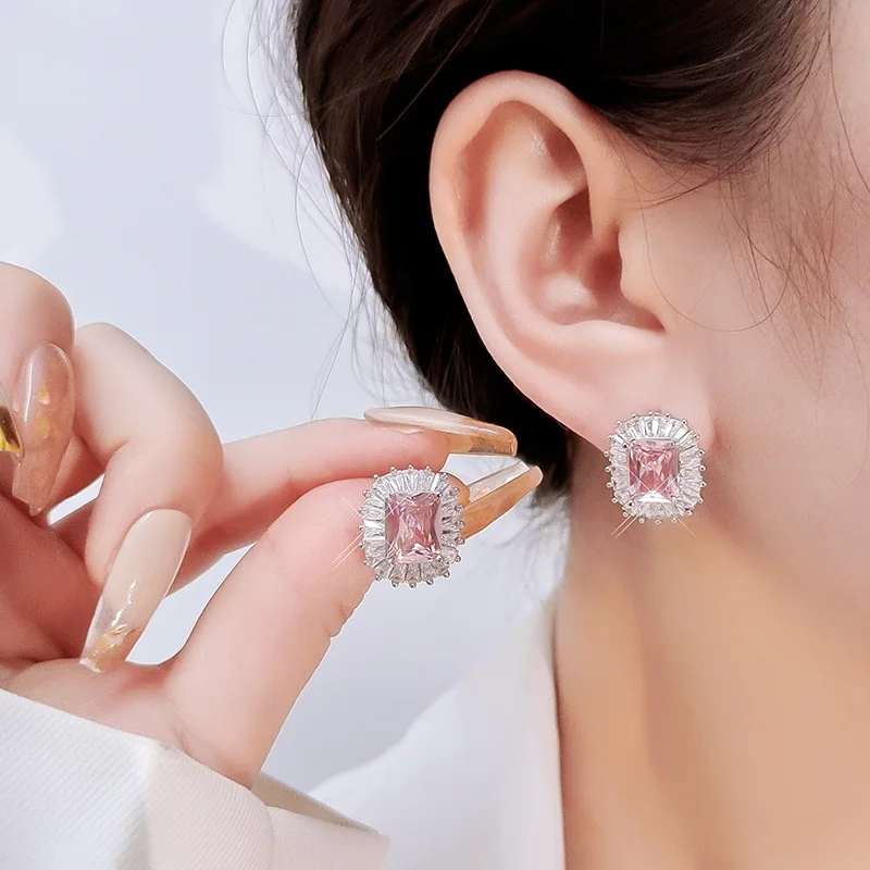 Luxury Shiny Pink Zircon Cubic Stud Earrings For Women Fashion Sparkling Big Crystal Square Earrings Elegant Lady Party Jewelry