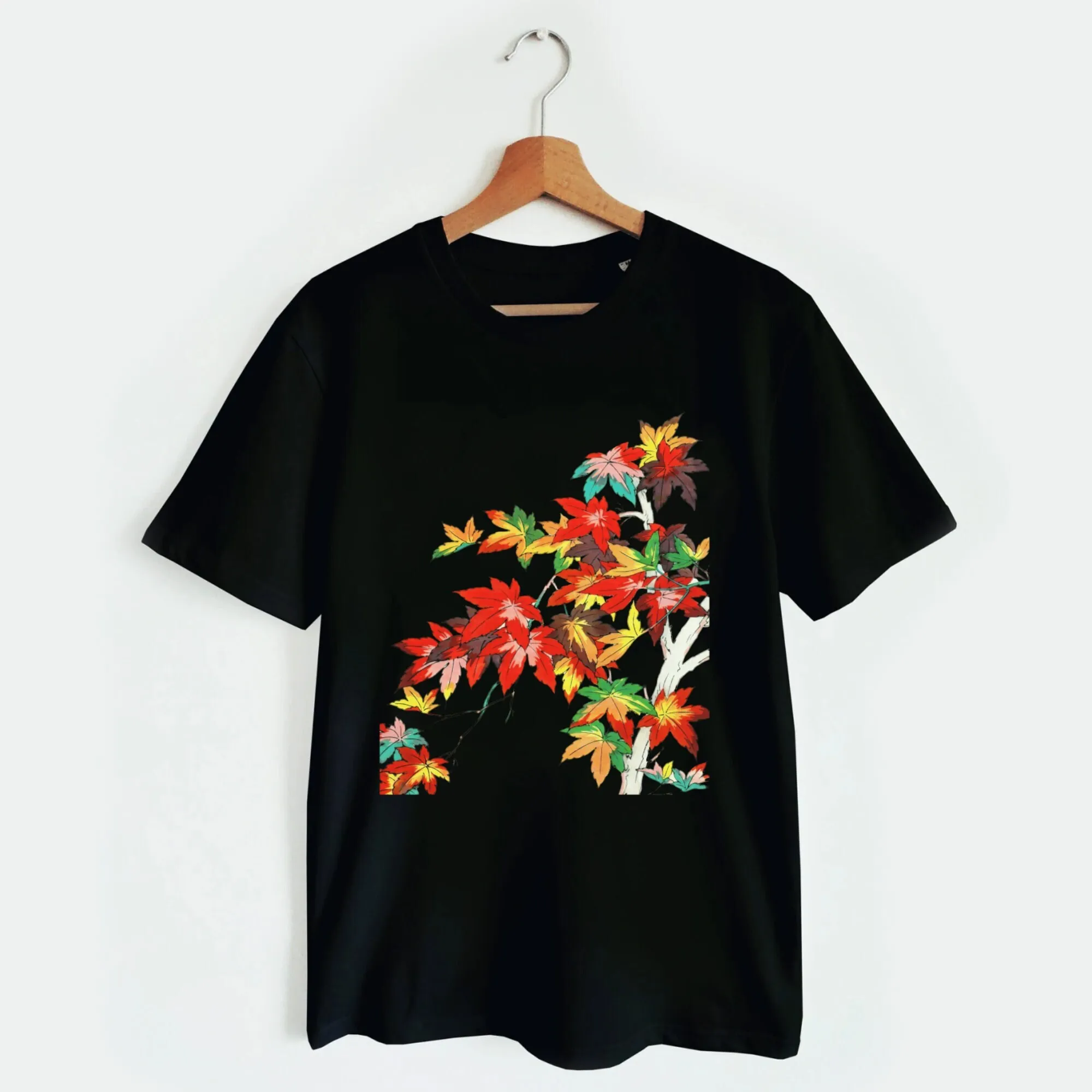 MOMIJI autumn maple leaves T shirt Ukiyo e art and Japanese culture