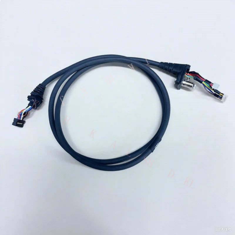 

Кабель для авиационной гарнитуры Bose A20, тройной, 85 см/2,8 дюйма, с Bluetooth, U1743Line