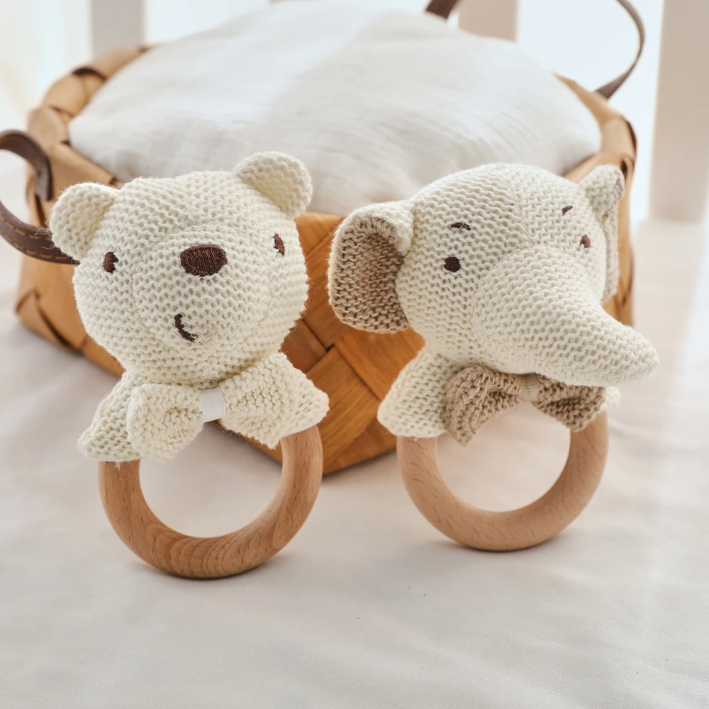 1PC Baby Rattle Toys Crochet Animal Cute Bear Toys Kawaii Wooden Teether Baby Product Mobile Crib Wooden Newborn Rattle Toys