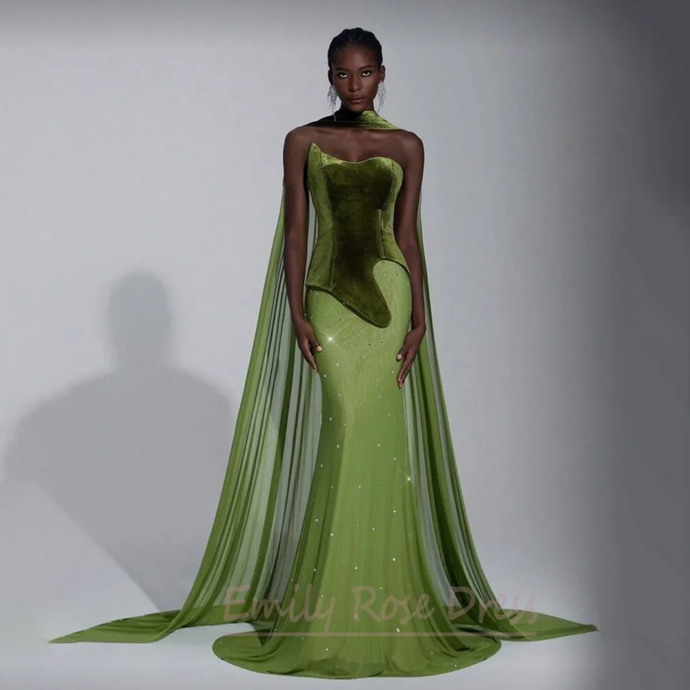 Elegant Green Velvet Patchwork Evening Dress Mermaid Sleeveless Tulle Prom Gown For Black Girls Beaded Applique Robes De Soirée