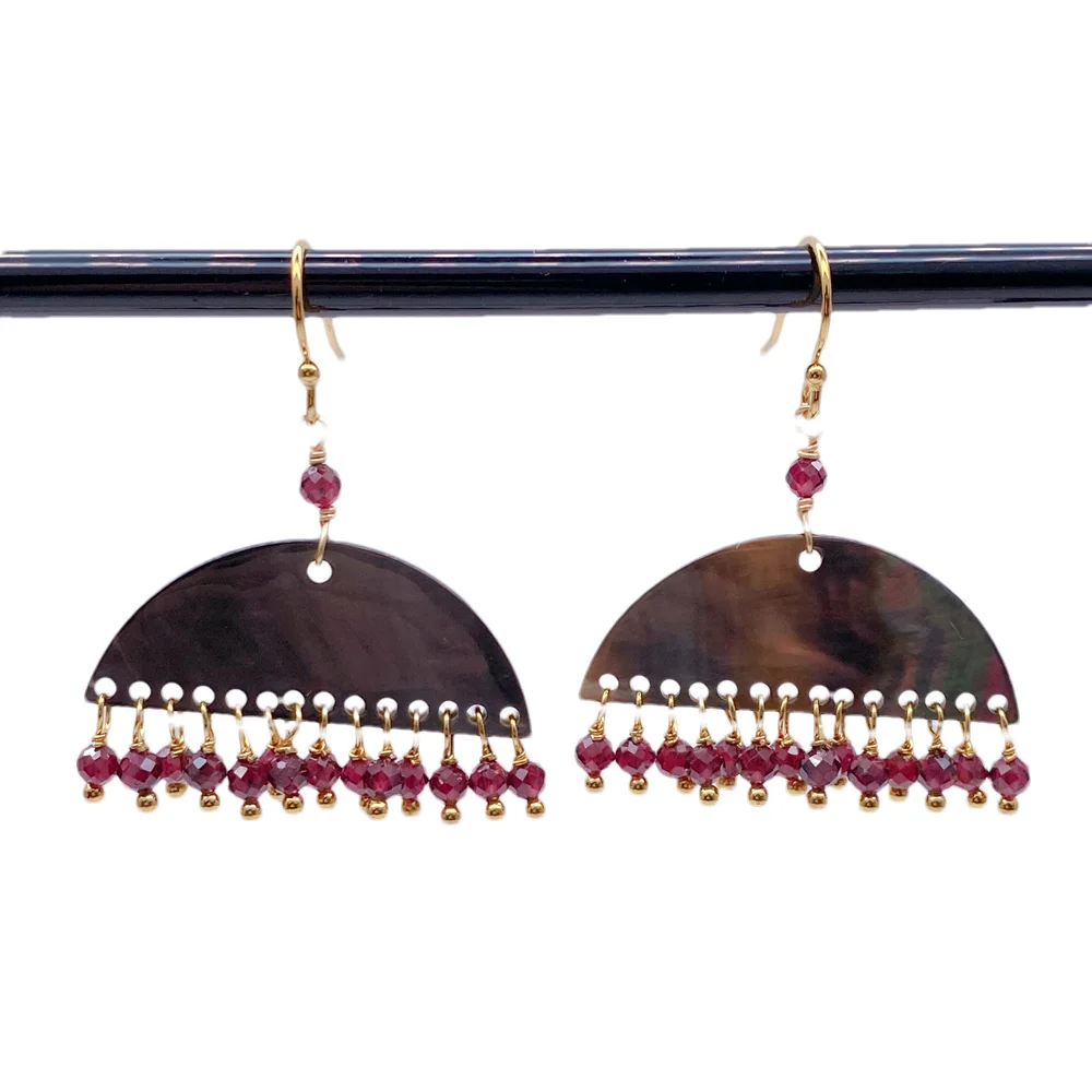 Elegant Round Garnet Earrings with Natural Black Sea Shell Hook Design Stunning Gem Stone Jewelry for Everyday Style