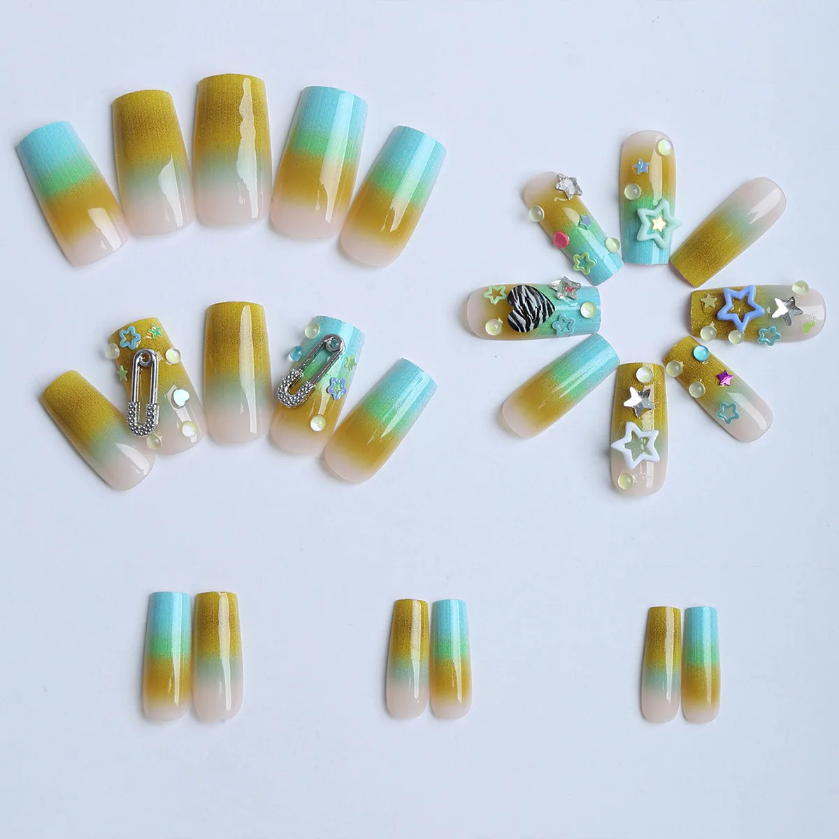 24pcs Junk Punk Style Fake Nails Smudging Green French Style Coffin False Nails 3D Pins Y2k Star Rhinestone Decor Press On Nail