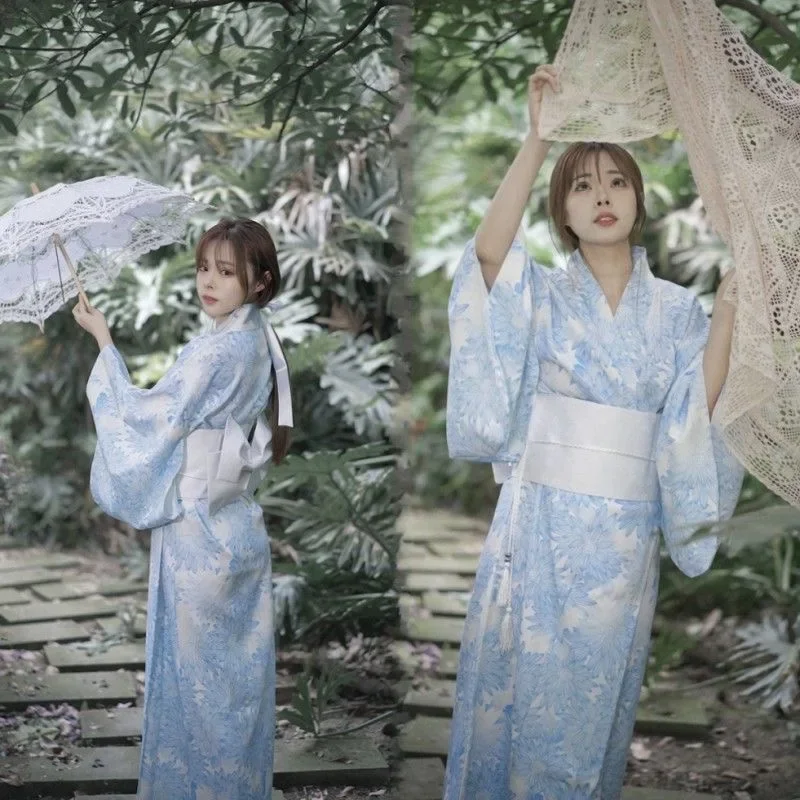 2025 الجدة مساء فستان الجيشا مرحلة الرقص يوكاتا زي المرأة ثوب الكيمونو الياباني الأبيض أوبي الأزهار طباعة التصوير البشاكير #3