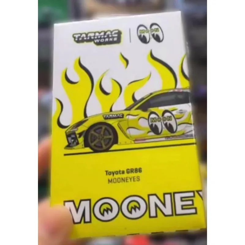 

1:64 TW Toyota GR86, желтый цвет, модель MOONEYES из литого под давлением сплава, подарок для мальчиков, украшение для взрослых, для коллекции.