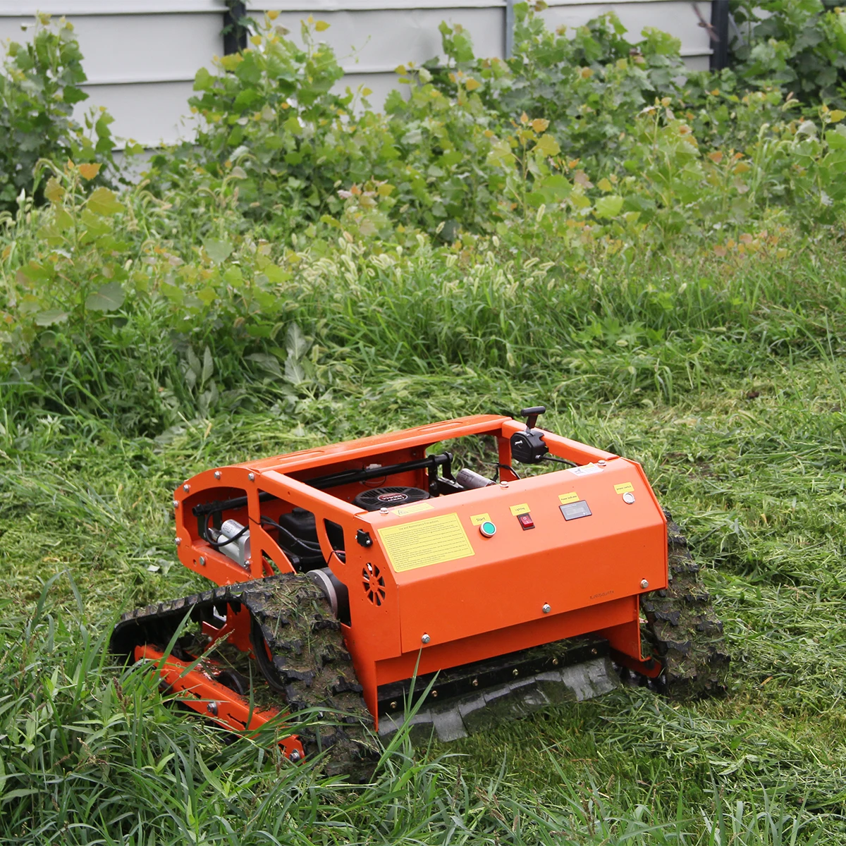 300파운드 무선 조종 전지형 잔디깎이(9마력 4행정 가솔린 엔진 탑재)