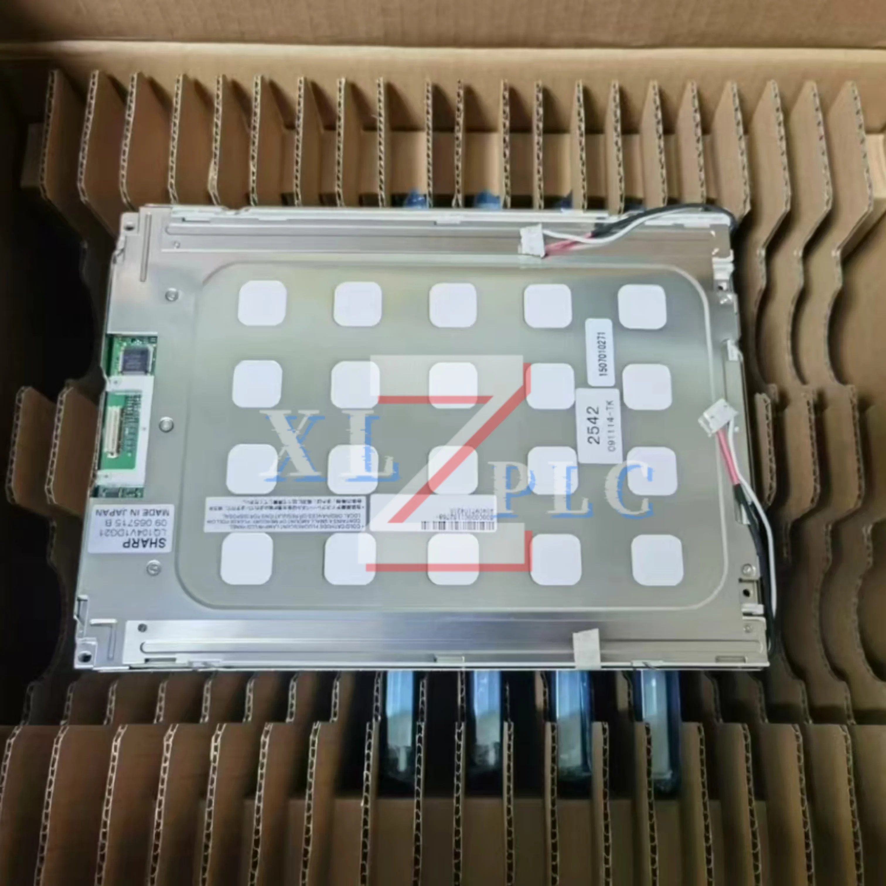 جديد في المخزون LQ104S1DG21 LQ104V1DG11 لوحة عرض الشاشة