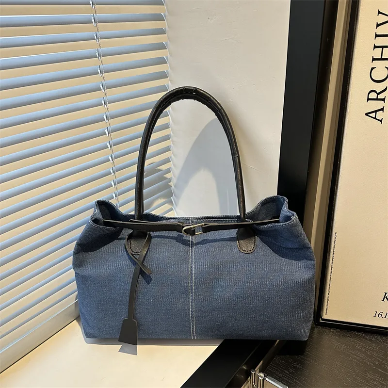 

Корейская винтажная большая сумка 2025 года, нишевая сумка через плечо для женщин, просторная пригородная сумка через плечо, минималистичная сумка «день-ночь»