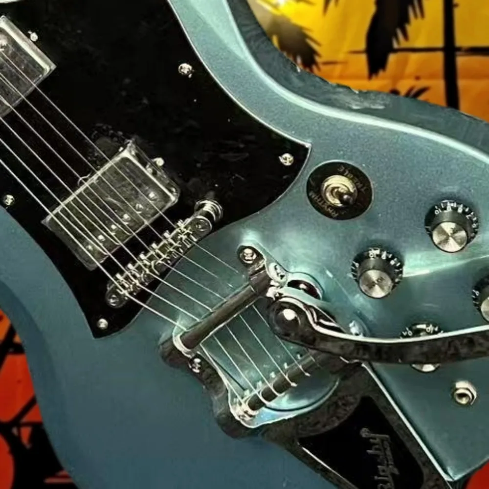 

Hot Light Blue SGQQ Electric Guitar ABR-1 Big Tremolo HH Pickup 40-inch