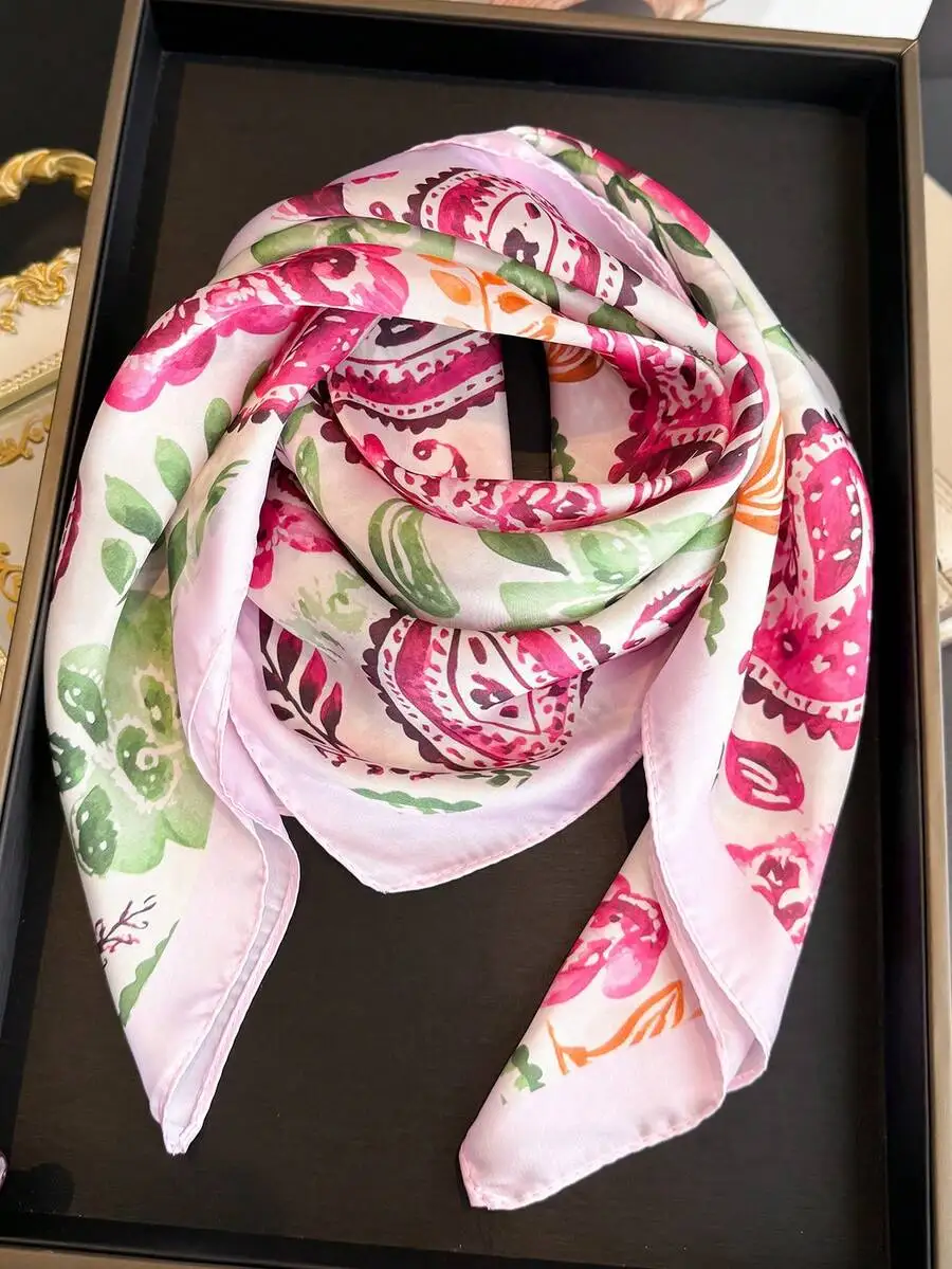 

Elegant Retro Floral Paisley Printed Lightweight Satin Square Faux Silk Scarf For Women