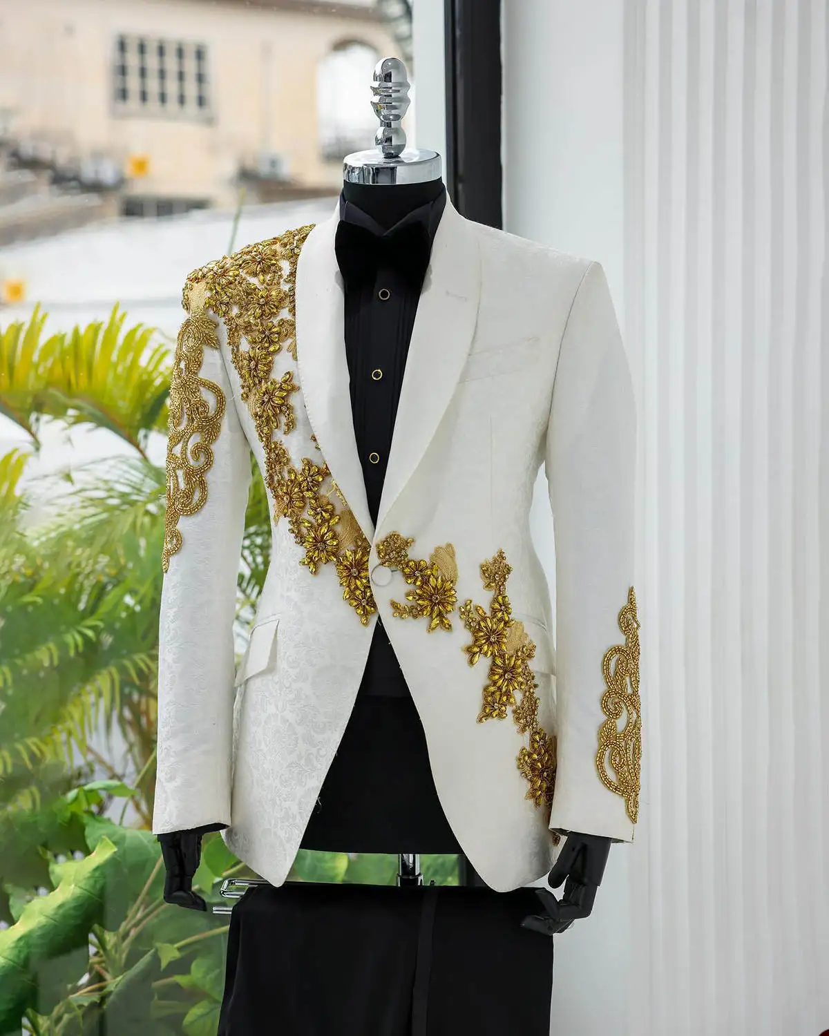 Fatos de casamento clássicos masculinos, calça blazer, lapela xale, apliques de cristal, snoking noivo, festa, baile de formatura, feitos sob medida, 2 peças