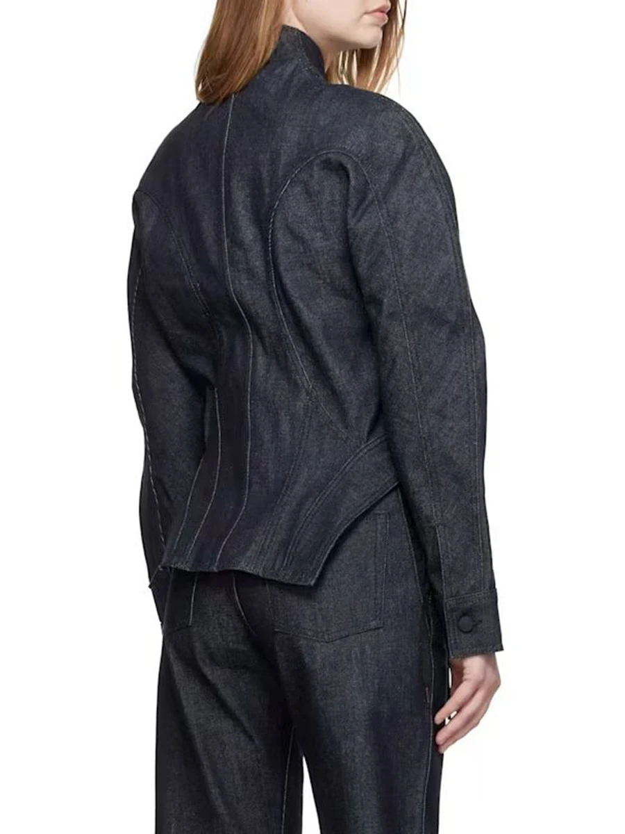 TWOTWINSTYLE Jaket Fashion Wanita dengan Kancing Logam, Model Slimming, Kerah Tegak, Lengan Panjang, Pinggang Tinggi, Gaya Cowboy