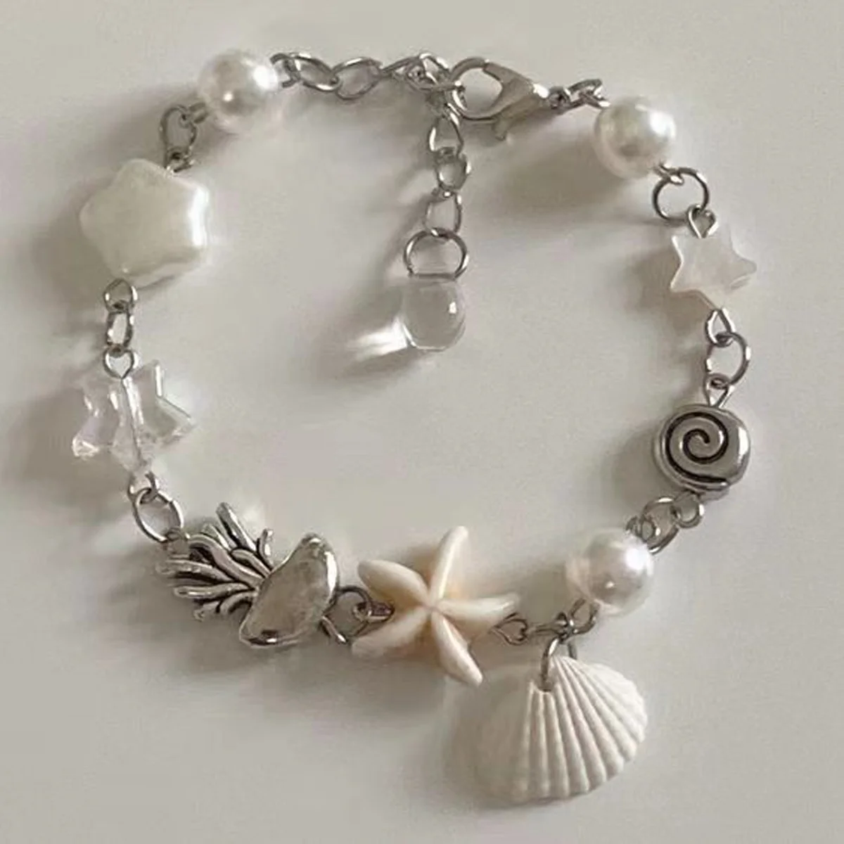 One Piece Fashion Exquisite Star Shell Starfish Jellyfish Pearl Screw Y2K Silver Colour Bracelet Woman Party Gift Daily