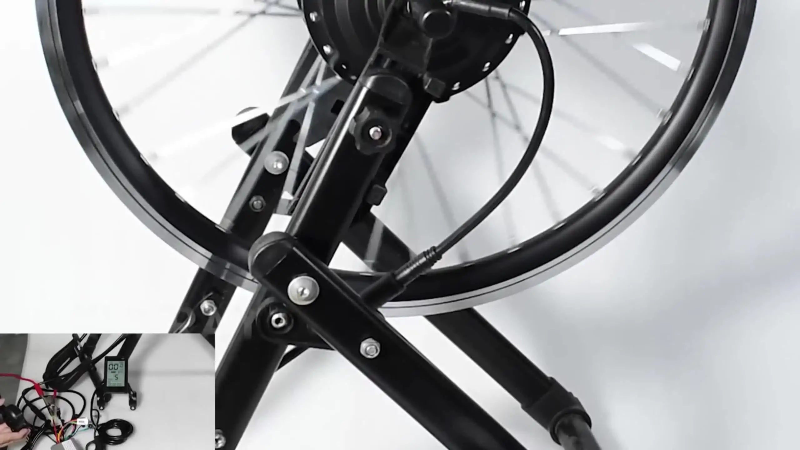 Bestellen voorwielmotor van Moof - EBIKE EFOS ombouwset om u fiets elektrisch te maken