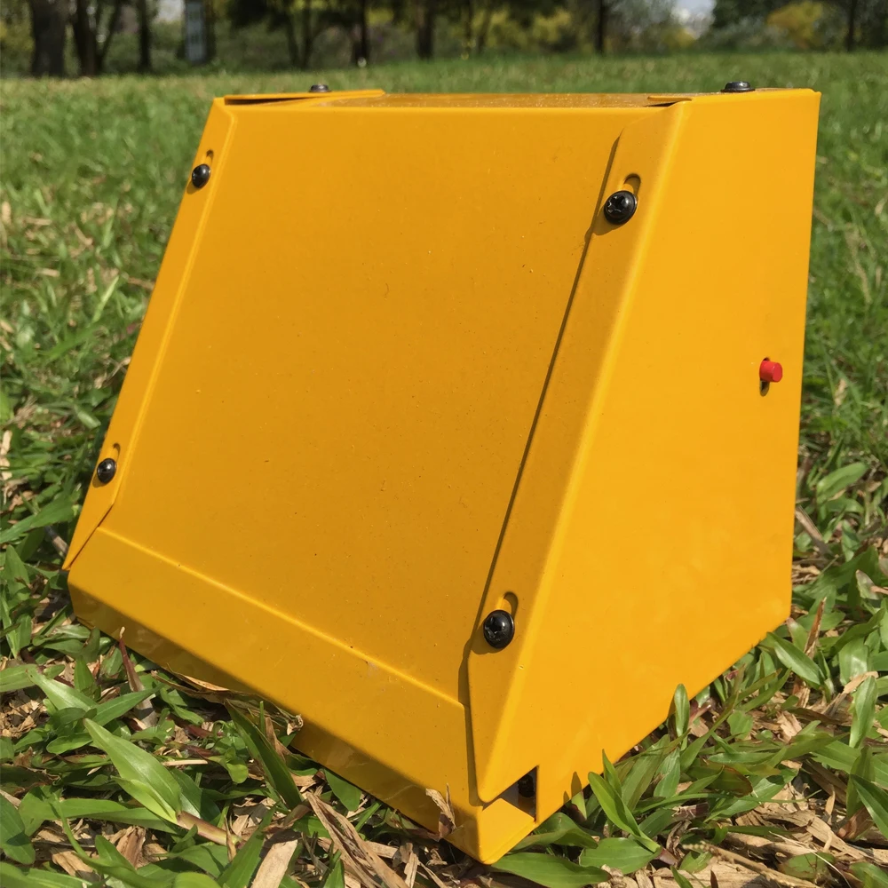 Yellow Metal Pellet Trap with Two Inner Swing Targets & 20 Counts Paper Targets