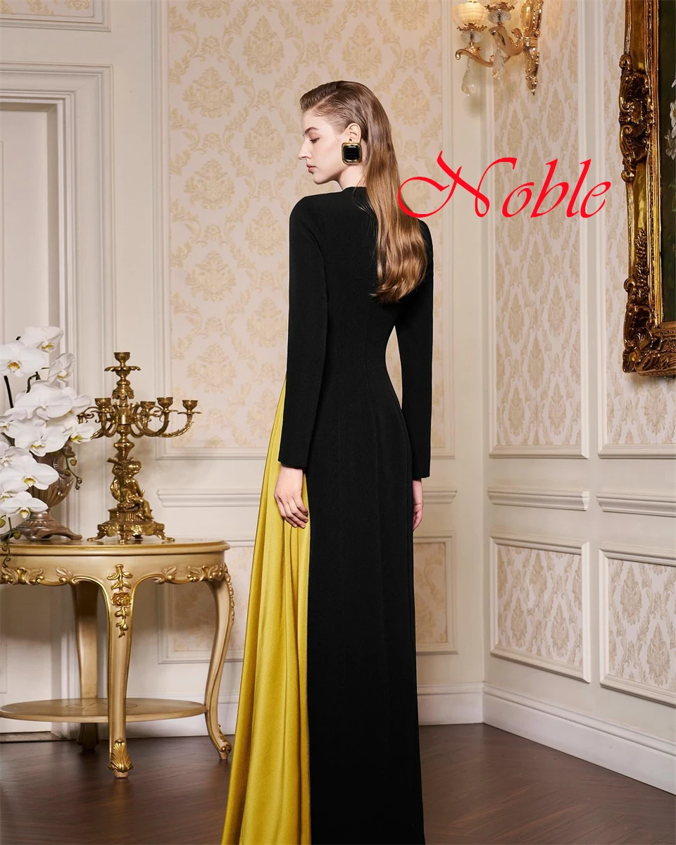 맞춤형 클래식 블랙 저지 이브닝 드레스 섬세한 크루 넥 긴 소매 지퍼 백 대비 색상 특별 행사 가운